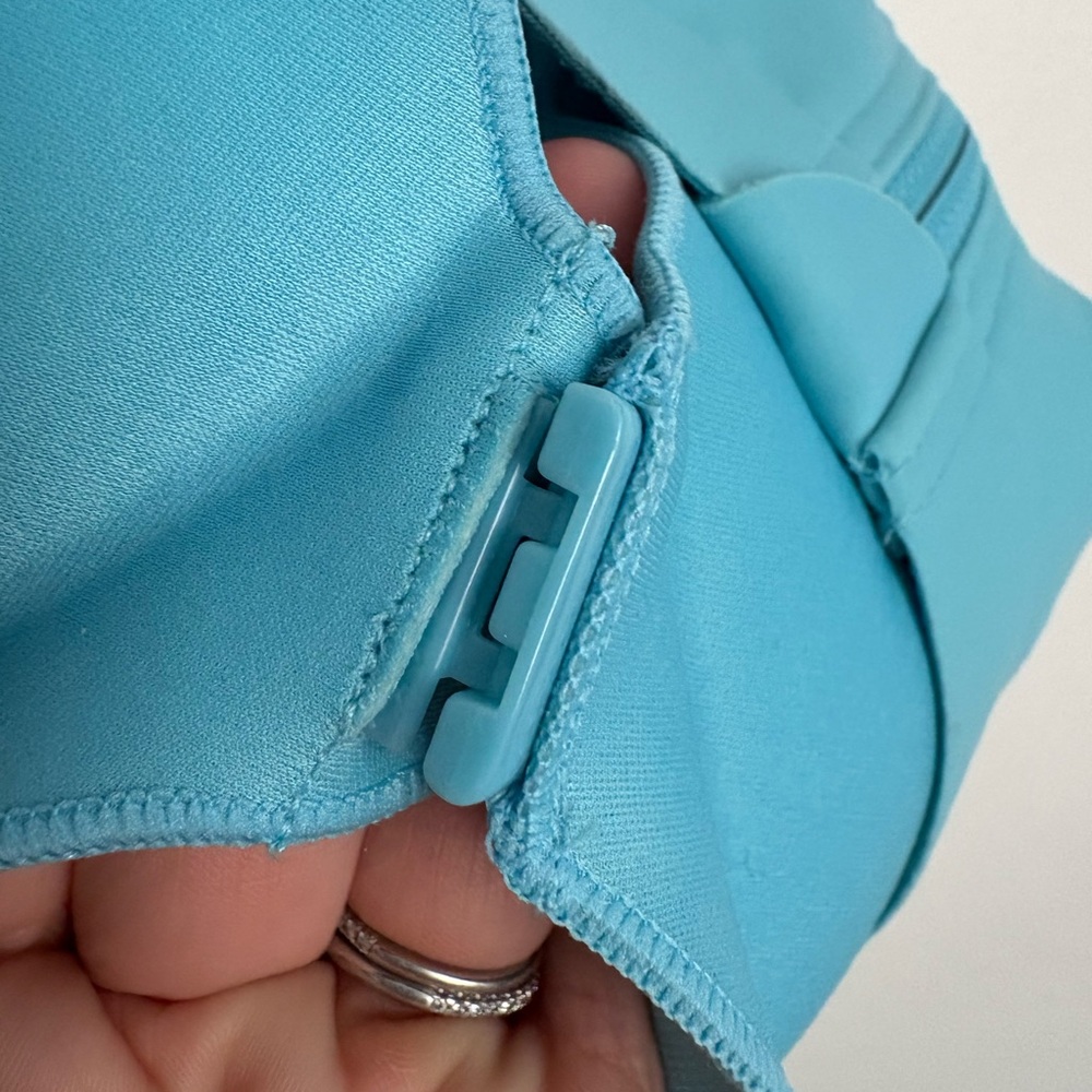 VSX Knockout™ Front-Close Athletic Sports Bra Turquoise Oasis Women 38D NWOT AC - Picture 9 of 9